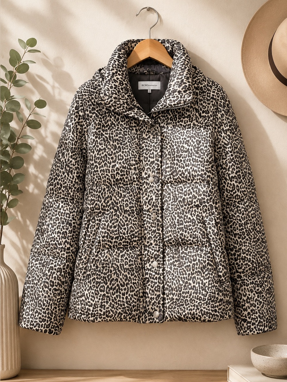 BCBGeneration Leopard Puffer Coat XS – Detachable Hood, Zip + Snap Closure